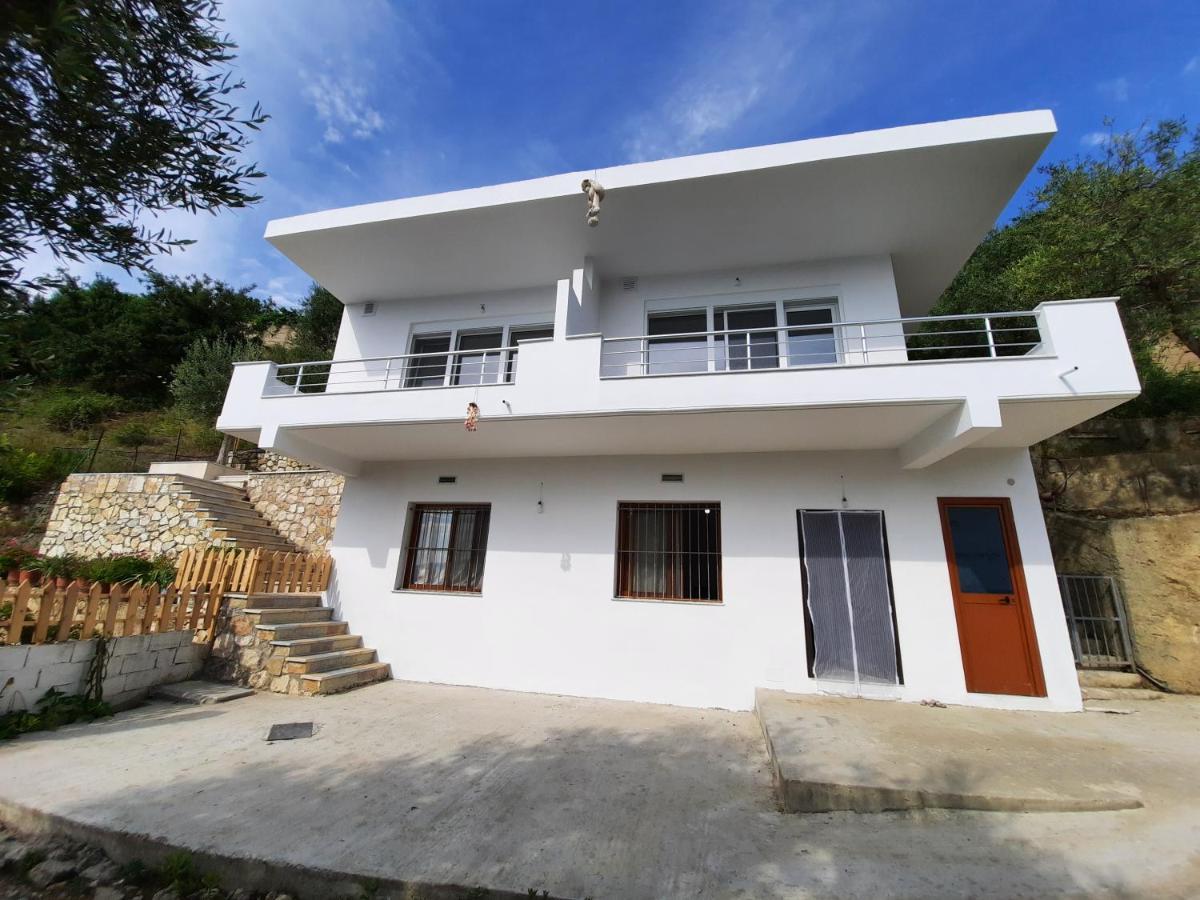Flower Hill Vlorë Exteriör bild